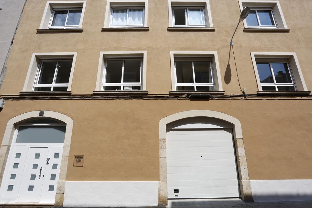 Apartaments Claudia Reus Exterior photo