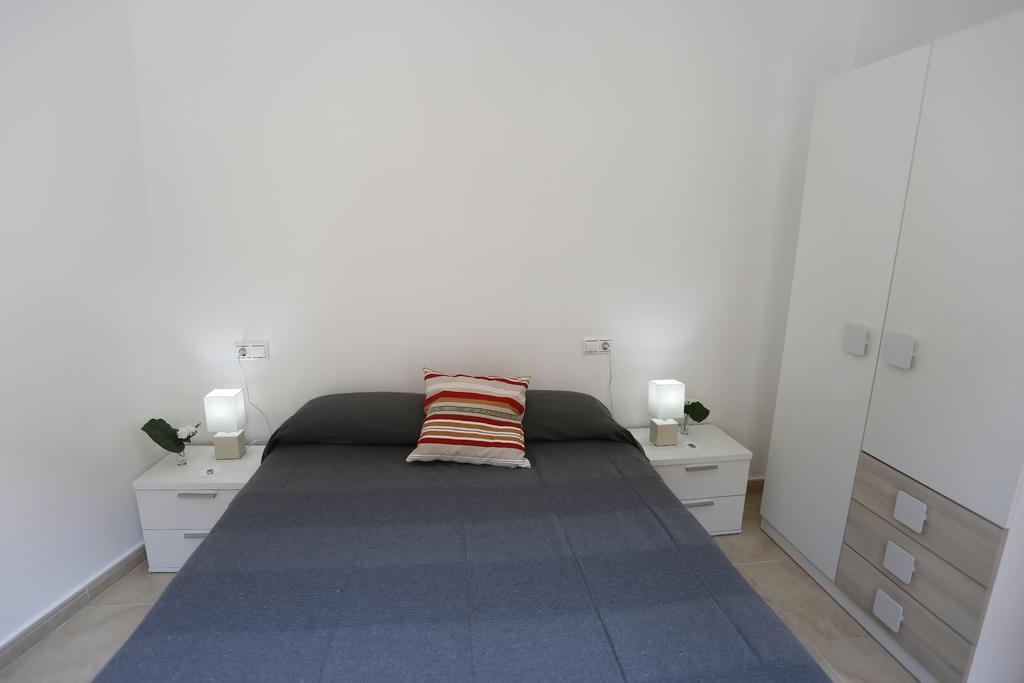 Apartaments Claudia Reus Exterior photo