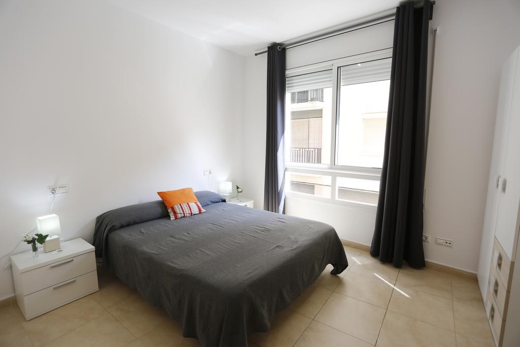 Apartaments Claudia Reus Exterior photo